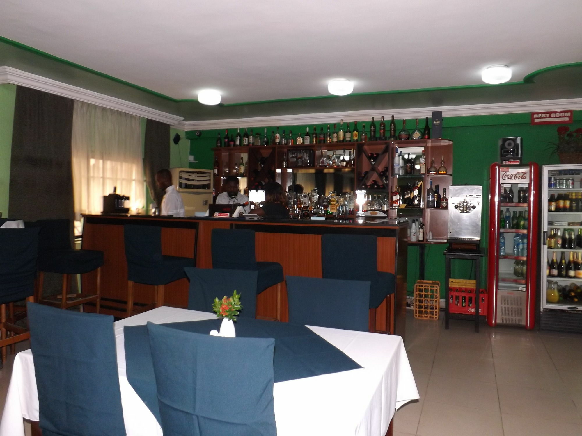 La Playa Suites Lagos Exterior photo